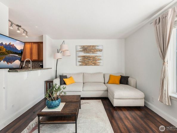 300 10th Avenue A309, Seattle WA 98122
