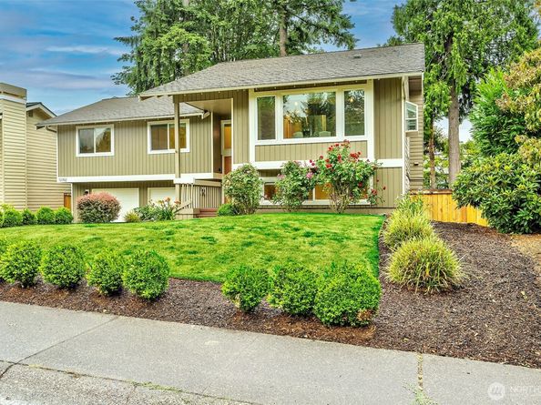 13702 173rd Place NE, Redmond WA 98052