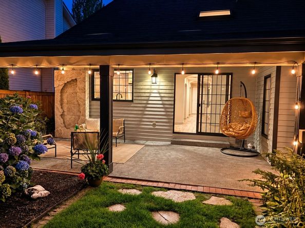 524 7th Ave, Kirkland WA 98033