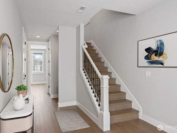 7544 S 129th Place, Seattle WA 98178