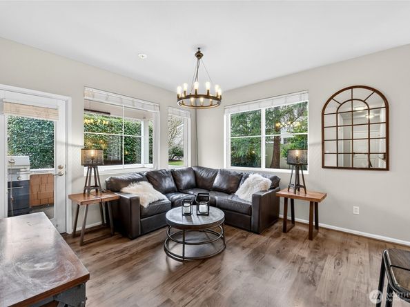 503 225th Lane NE F101, Sammamish WA 98074