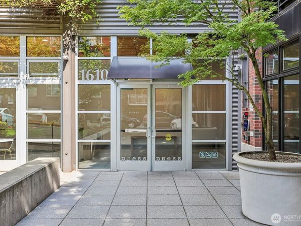 1610 Belmont Avenue 515, Seattle WA 98122