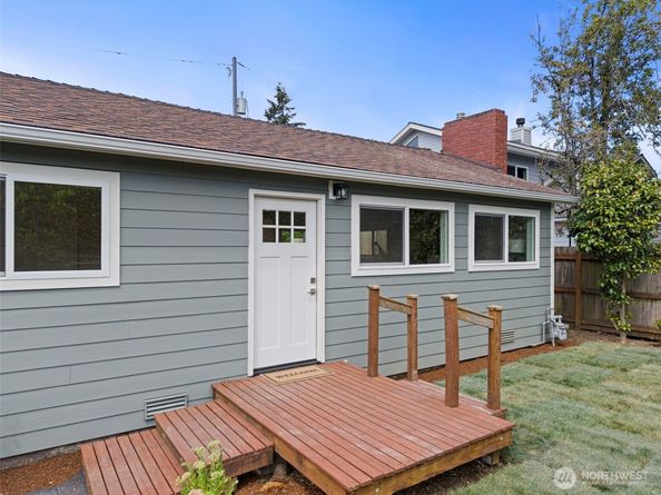7056 S 128th Street, Seattle WA 98178
