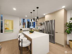 1315 E Denny Way, Seattle WA 98122