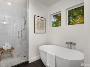 636 11th Avenue, Kirkland WA 98033