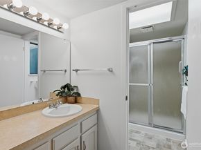 13919 SE 3rd Place, Bellevue WA 98005