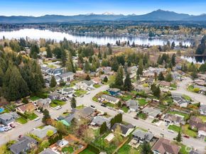 1016 102nd Drive SE, Lake Stevens WA 98258