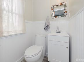 1209 Pacific Avenue, Bremerton WA 98337