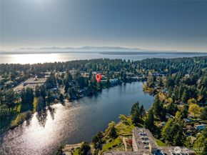 322 N 134th Street 306, Seattle WA 98133