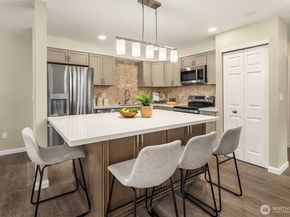 2201 192nd Street SE Z102, Bothell WA 98012
