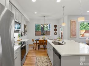 121 171st Place SW B, Bothell WA 98012