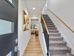 121 171st Place SW B, Bothell WA 98012