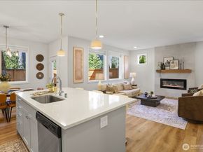 121 171st Place SW B, Bothell WA 98012