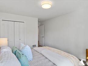 121 171st Place SW B, Bothell WA 98012