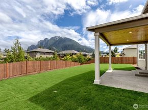 639 SE 12th Place 24, North Bend WA 98045