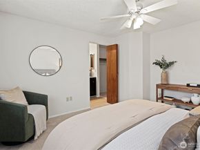 1230 101st Place NE 1230, Bellevue WA 98004