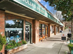 3406 B 34th Avenue W, Seattle WA 98199