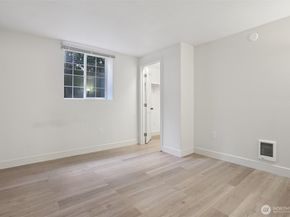 12005 NE 83rd Street, Kirkland WA 98033