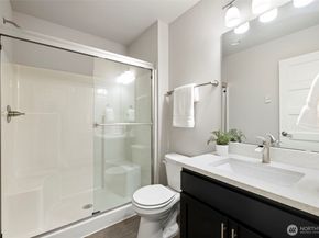 18901 12th Place W K3, Lynnwood WA 98036