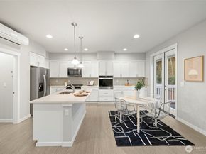 18901 12th Place W K3, Lynnwood WA 98036