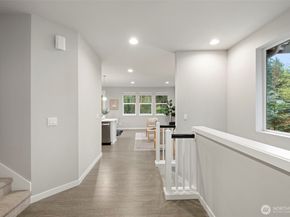 18901 12th Place W K3, Lynnwood WA 98036
