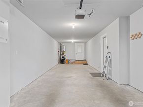 18901 12th Place W K3, Lynnwood WA 98036