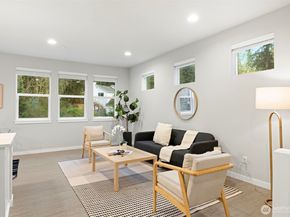 18901 12th Place W K3, Lynnwood WA 98036