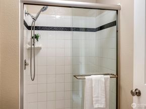 1118 207th Place SE, Bothell WA 98012