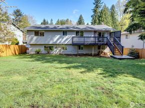 1118 207th Place SE, Bothell WA 98012