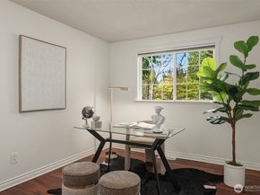 17615 Brook Boulevard, Bothell WA 98012