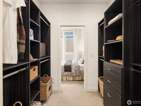 819 NW 54th Street B, Seattle WA 98107