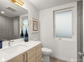 819 NW 54th Street B, Seattle WA 98107