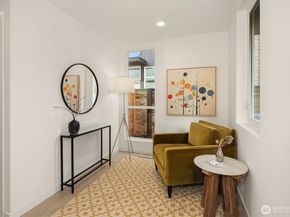 819 NW 54th Street B, Seattle WA 98107
