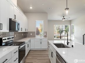 6609 S 128th Street, Seattle WA 98178