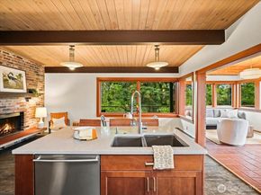 11501 4th Avenue NW, Seattle WA 98177