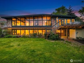 11501 4th Avenue NW, Seattle WA 98177