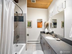 11501 4th Avenue NW, Seattle WA 98177