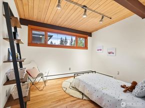 11501 4th Avenue NW, Seattle WA 98177