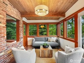 11501 4th Avenue NW, Seattle WA 98177