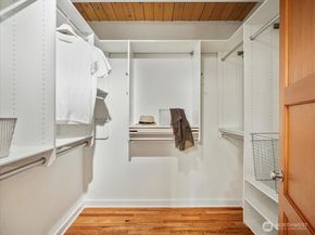 11501 4th Avenue NW, Seattle WA 98177