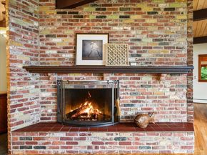 11501 4th Avenue NW, Seattle WA 98177