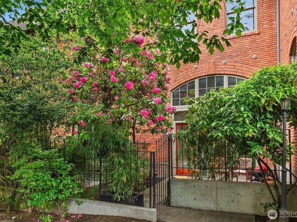 1406 Harvard Avenue 130, Seattle WA 98122