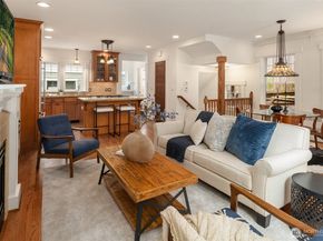 1406 N 38th Street, Seattle WA 98103