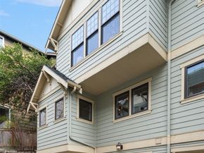 1406 N 38th Street, Seattle WA 98103