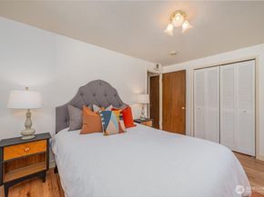 14828 Ashworth Avenue N, Shoreline WA 98133