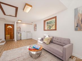 14828 Ashworth Avenue N, Shoreline WA 98133