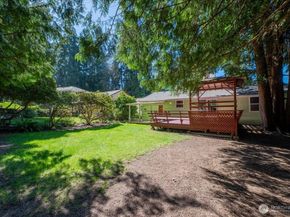 14828 Ashworth Avenue N, Shoreline WA 98133