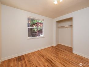 14828 Ashworth Avenue N, Shoreline WA 98133
