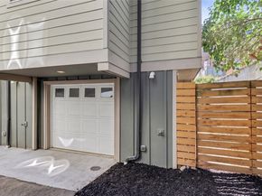 1120 N 92nd Street A, Seattle WA 98103