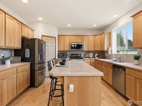 20101 11th Avenue W, Lynnwood WA 98036